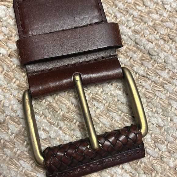 Brown woven leather fashion belt size XL
